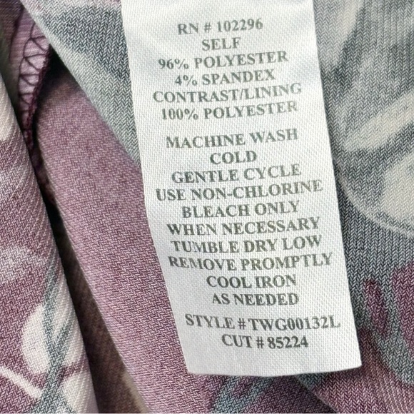 NWT Connected Apparel Bordeaux Wine Floral Bell Sleeve Dress 20W - Picture 14 of 16